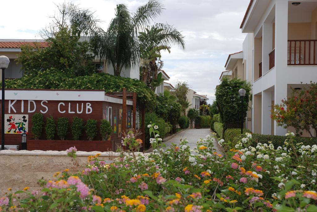 Aktea Beach Village Ayia Napa Exterior foto